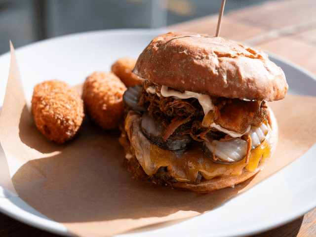 Saint Pattie | Visa Wellington On a Plate